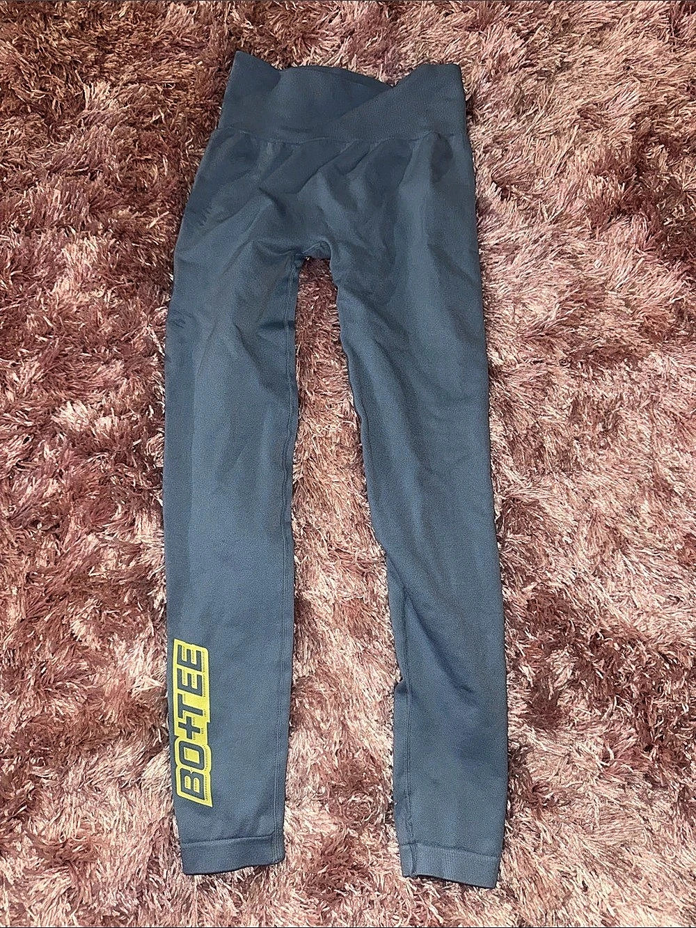 BO+TEE Women's Athletic Leggings in Blue